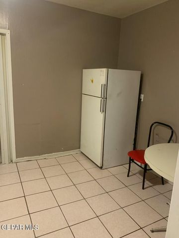 3111 DURAZNO Avenue 2, El Paso, TX 79905