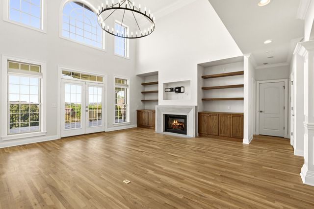 600 Mossy Pt, Mount Juliet, TN 37122