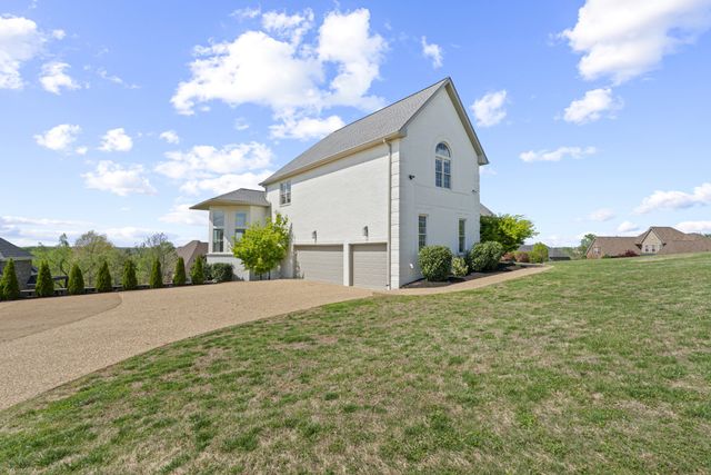 600 Mossy Pt, Mount Juliet, TN 37122
