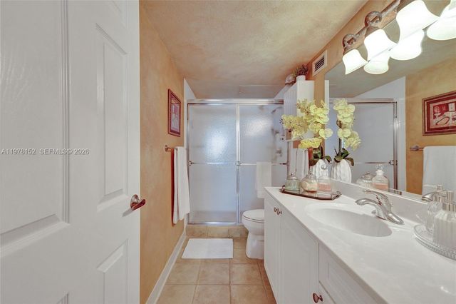 2501 S Ocean Dr 1510, Hollywood, FL 33019