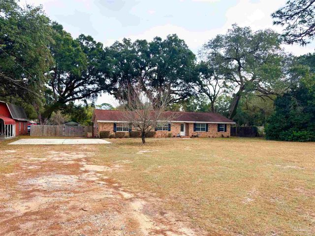 8324 Carl Dean St, Pensacola, FL 32514