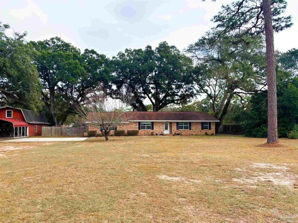 8324 Carl Dean St, Pensacola, FL 32514
