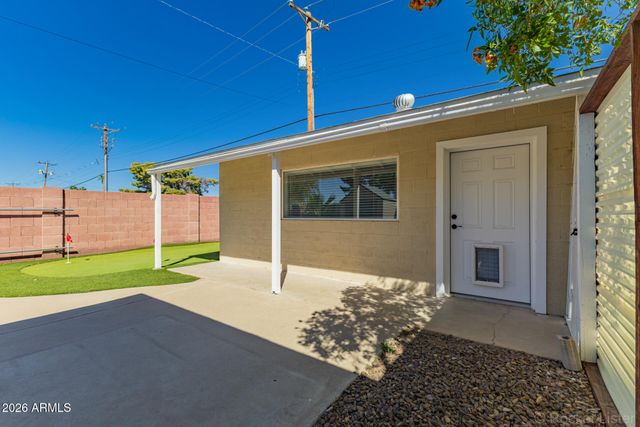 3930 E OAK Street, Phoenix, AZ 85008