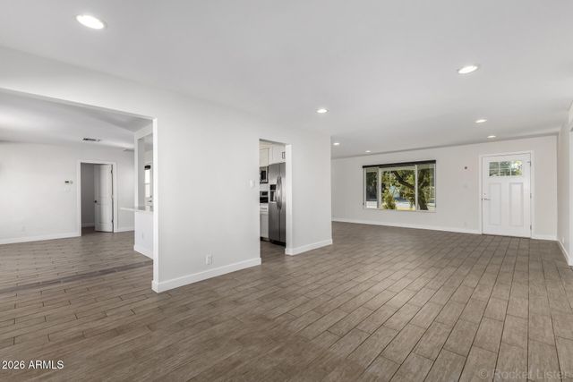 3930 E OAK Street, Phoenix, AZ 85008