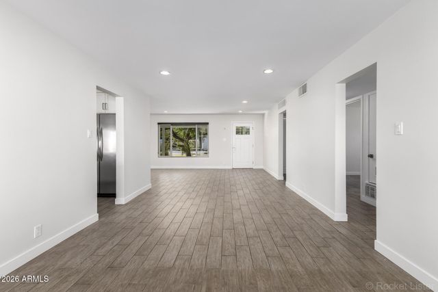 3930 E OAK Street, Phoenix, AZ 85008