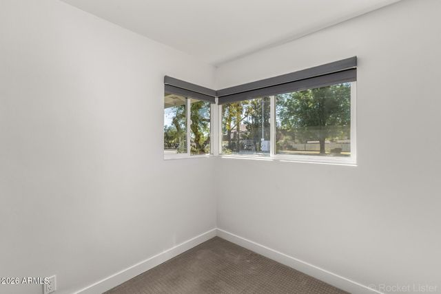 3930 E OAK Street, Phoenix, AZ 85008