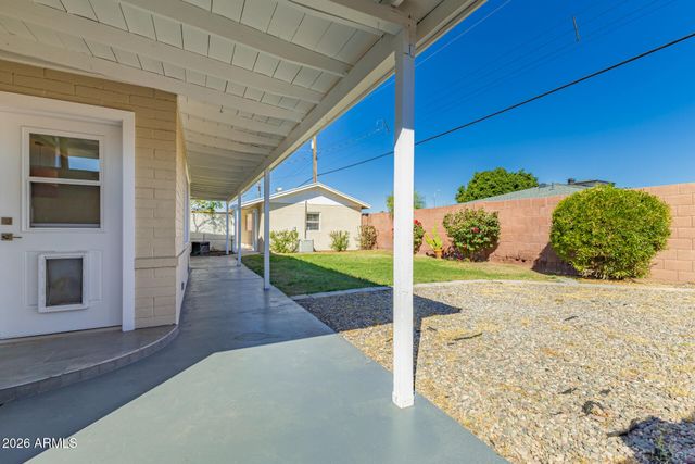 3930 E OAK Street, Phoenix, AZ 85008