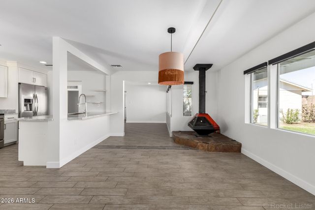 3930 E OAK Street, Phoenix, AZ 85008