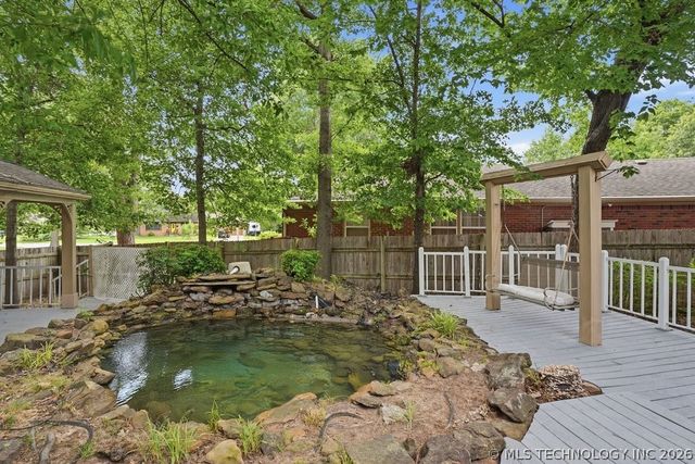 5880 S Quebec Avenue, Tulsa, OK 74135