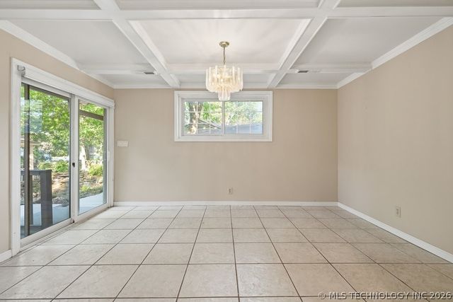 5880 S Quebec Avenue, Tulsa, OK 74135