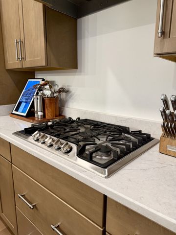 121 Sherringham Way, White House, TN 37188