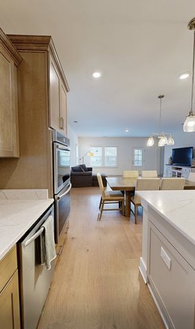 121 Sherringham Way, White House, TN 37188