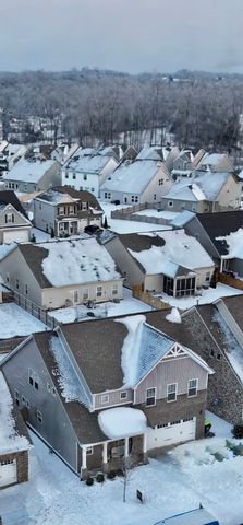 121 Sherringham Way, White House, TN 37188