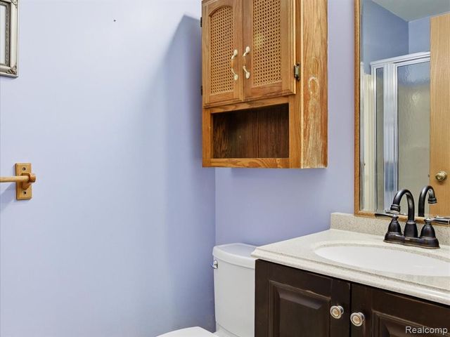 4008 Keewahdin Road, Fort Gratiot, MI 48059