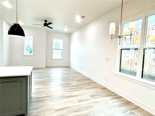 3106 W Geneva Street, Rogers, AR 72758
