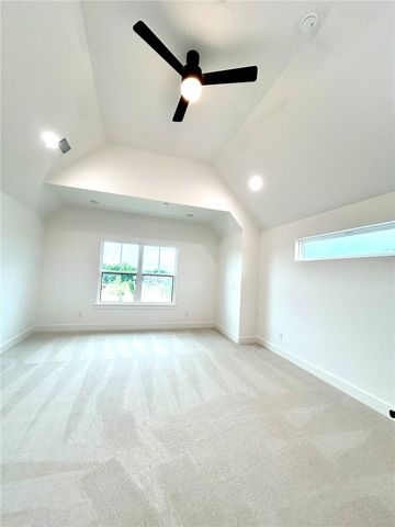 3106 W Geneva Street, Rogers, AR 72758