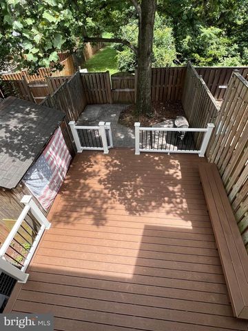 35 QUINCY CT, Sterling, VA 20165
