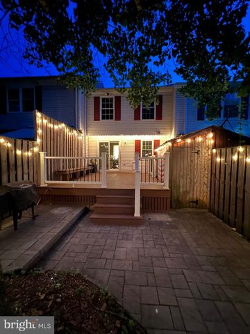 35 QUINCY CT, Sterling, VA 20165