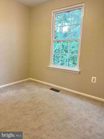 35 QUINCY CT, Sterling, VA 20165