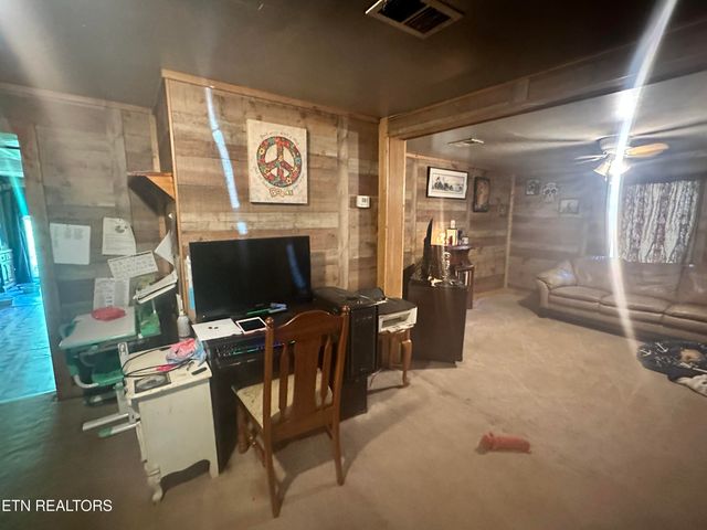 5510 Neubert Springs Rd, Knoxville, TN 37920