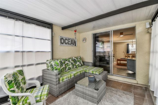 3325 37TH WAY S C, St Petersburg, FL 33711