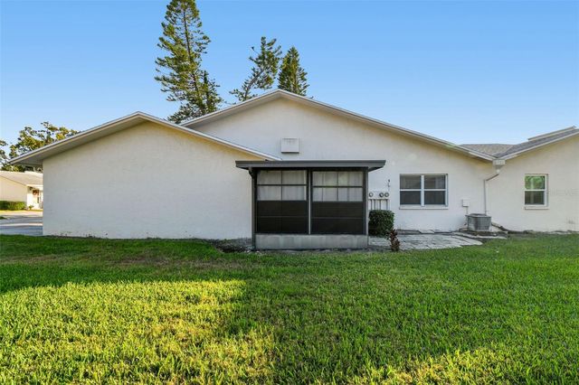 3325 37TH WAY S C, St Petersburg, FL 33711