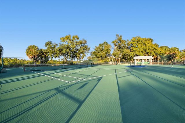 3325 37TH WAY S C, St Petersburg, FL 33711