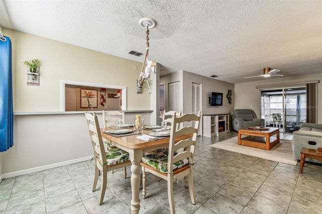 3325 37TH WAY S C, St Petersburg, FL 33711