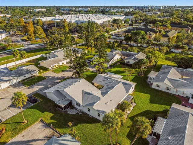 3325 37TH WAY S C, St Petersburg, FL 33711