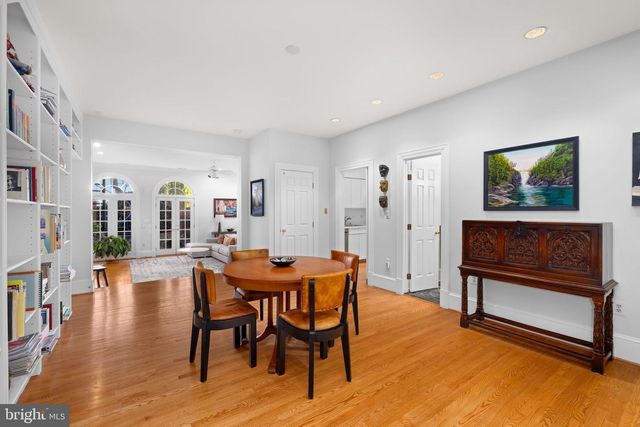 1215 STUART ROBESON DR, Mclean, VA 22101