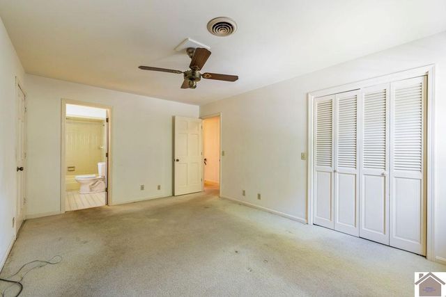 1000 Westgate Dr, Murray, KY 42071