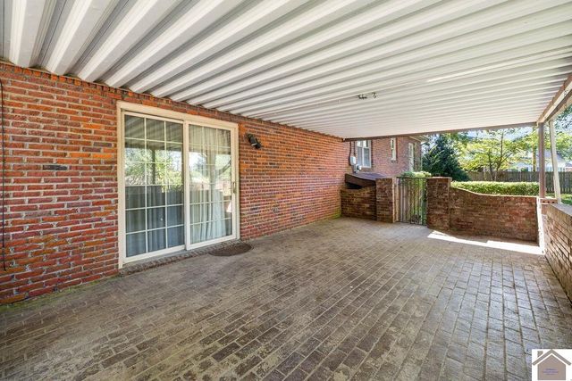 1000 Westgate Dr, Murray, KY 42071