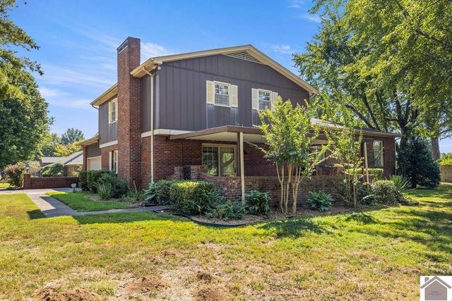 1000 Westgate Dr, Murray, KY 42071