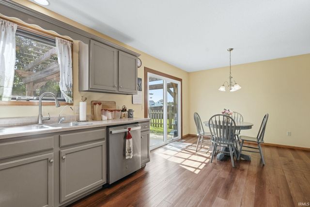 12426 Sonoma Drive, Fort Wayne, IN 46818