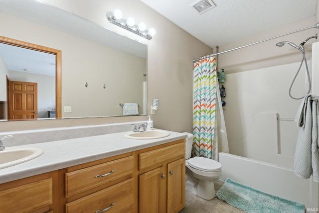 12426 Sonoma Drive, Fort Wayne, IN 46818