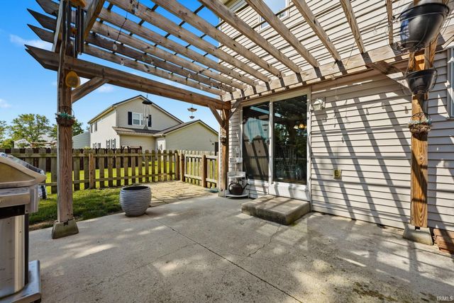 12426 Sonoma Drive, Fort Wayne, IN 46818