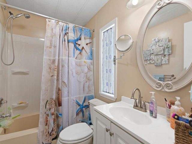 463 Onyx Way, Jensen Beach, FL 34957