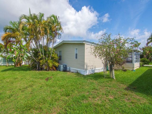 463 Onyx Way, Jensen Beach, FL 34957
