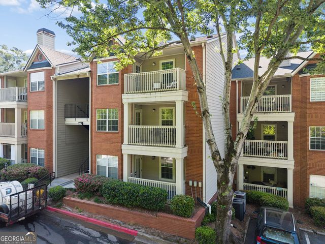 1024 Chastain Park Court, Atlanta, GA 30342