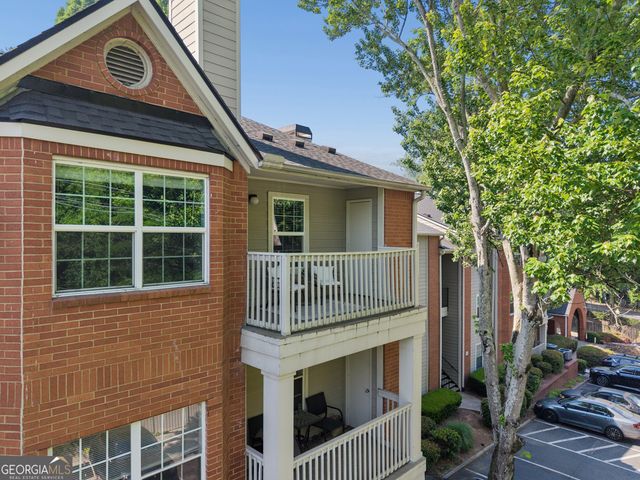 1024 Chastain Park Court, Atlanta, GA 30342