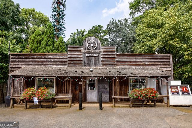 1024 Chastain Park Court, Atlanta, GA 30342