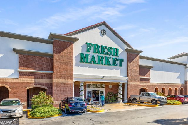 1024 Chastain Park Court, Atlanta, GA 30342