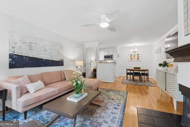 1024 Chastain Park Court, Atlanta, GA 30342