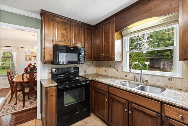 121 Park Creek Drive NW, Cleveland, TN 37312