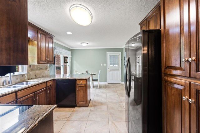 121 Park Creek Drive NW, Cleveland, TN 37312