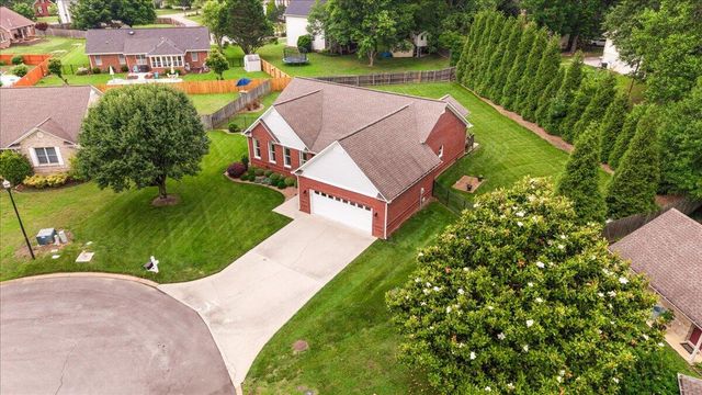 121 Park Creek Drive NW, Cleveland, TN 37312