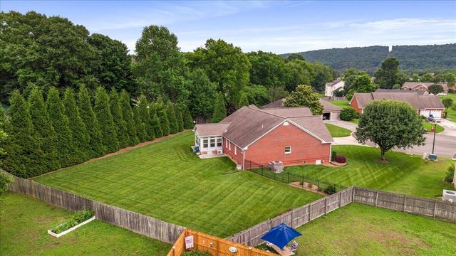 121 Park Creek Drive NW, Cleveland, TN 37312