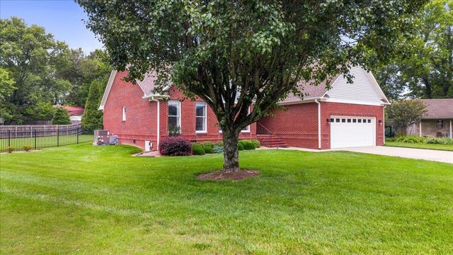 121 Park Creek Drive NW, Cleveland, TN 37312