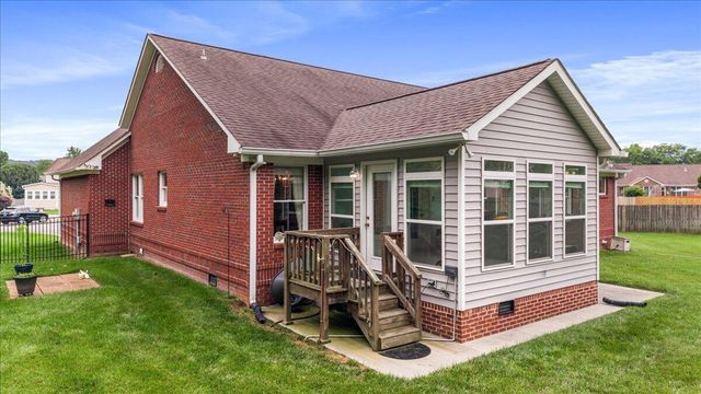 121 Park Creek Drive NW, Cleveland, TN 37312