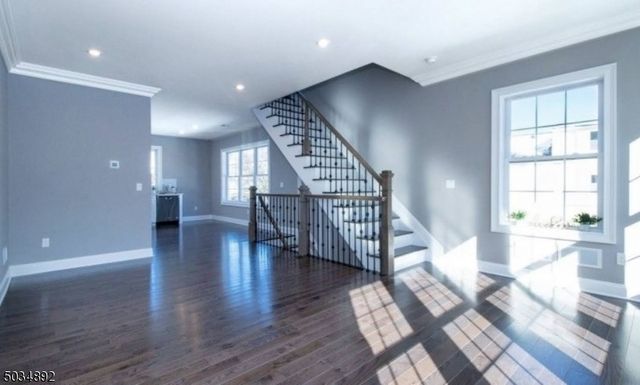 112 Cacciola Pl, Westfield Town, NJ 07090
